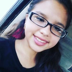 Meet your Posher, Celia